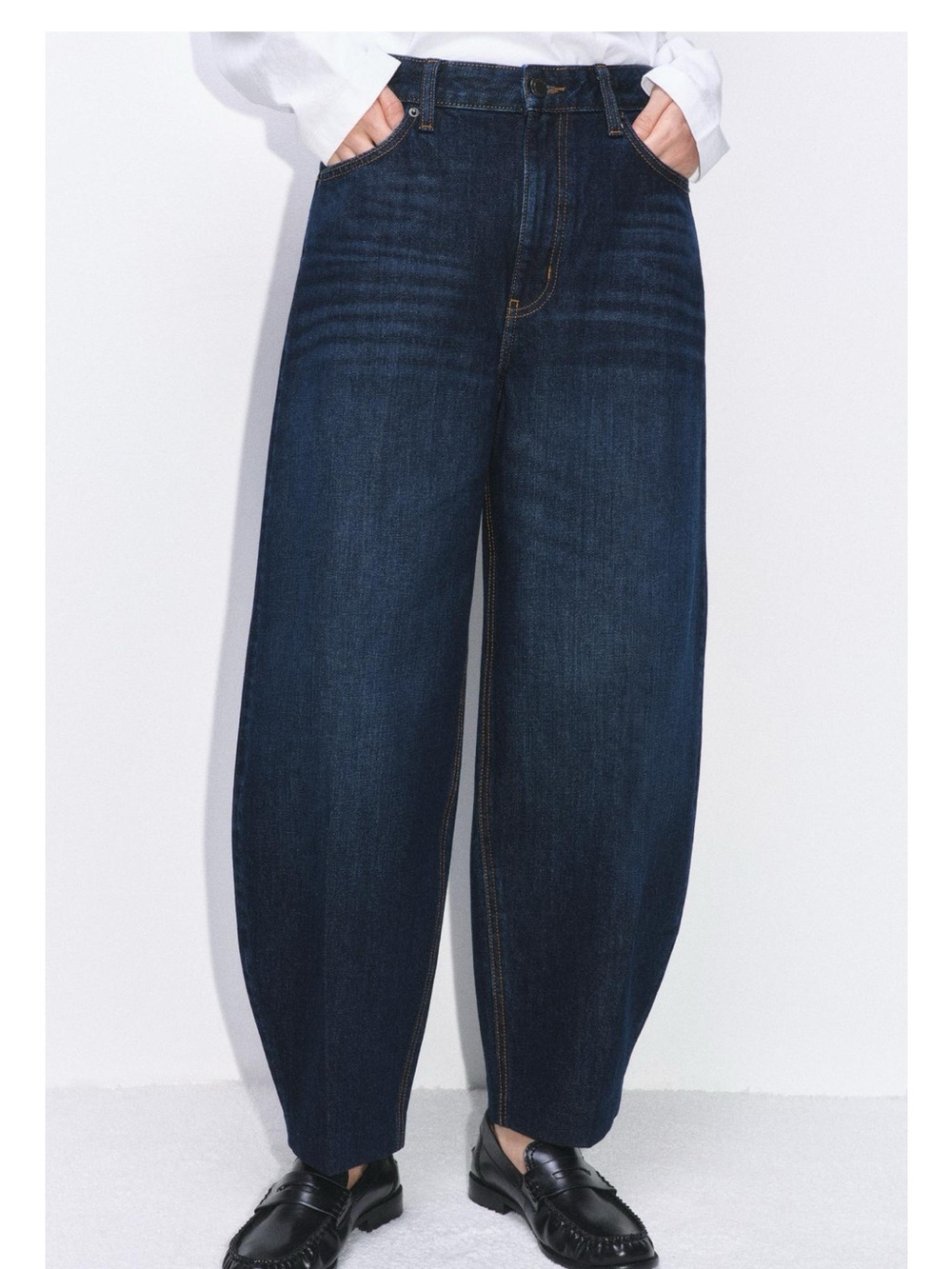 ZARA BLOGGERS FAV ZW COLLECTION HIGH WAIST BARREL JEANS